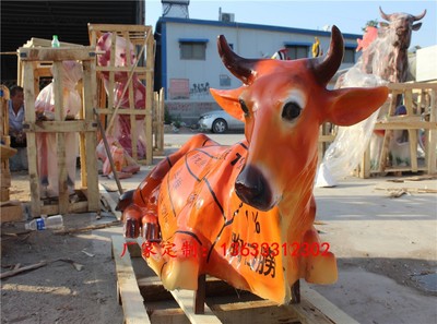 康大雕塑 打造精致玻璃鋼黃牛與家禽雕塑，細節圖片展示工藝之美