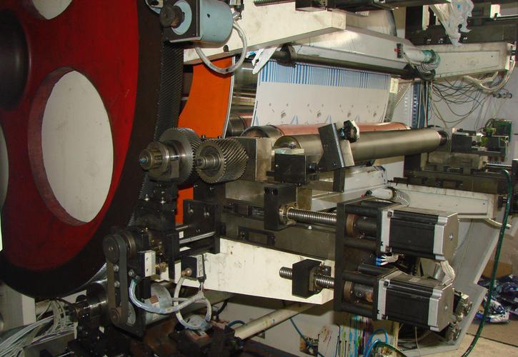 首頁 供應產品 無錫市環宇印刷包裝設備有限公司 廠家直銷 寬幅1000mm